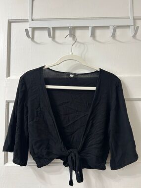 Black Tie-Front Crepey Flowy Crop Top